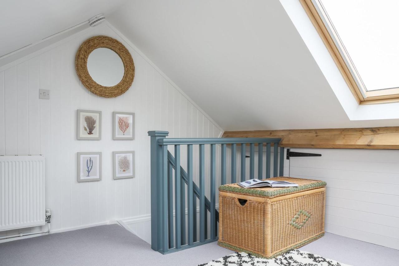 3 Coastguard Cottages คิงส์บริดจ์ ภายนอก รูปภาพ