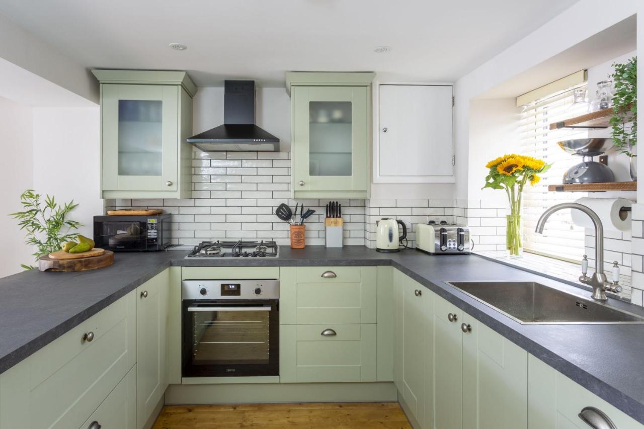 3 Coastguard Cottages คิงส์บริดจ์ ภายนอก รูปภาพ